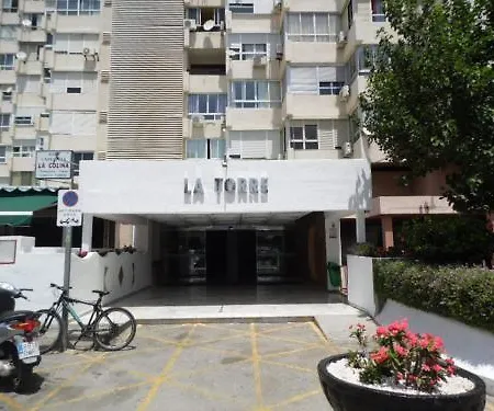 La Torre De La Colina Playa Torremolinos